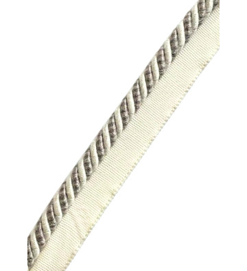 79 - CABLÉ 8MM SUR PIED -...